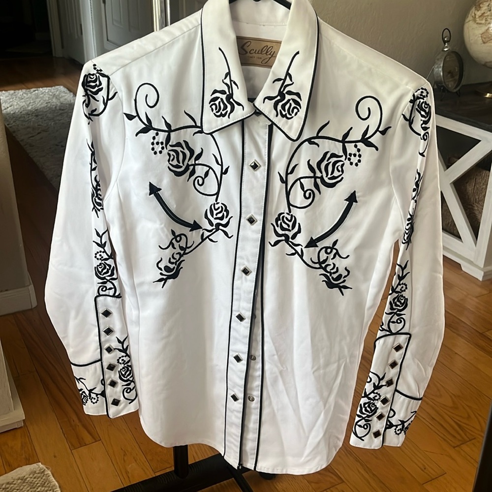 Scully embriodered shirt